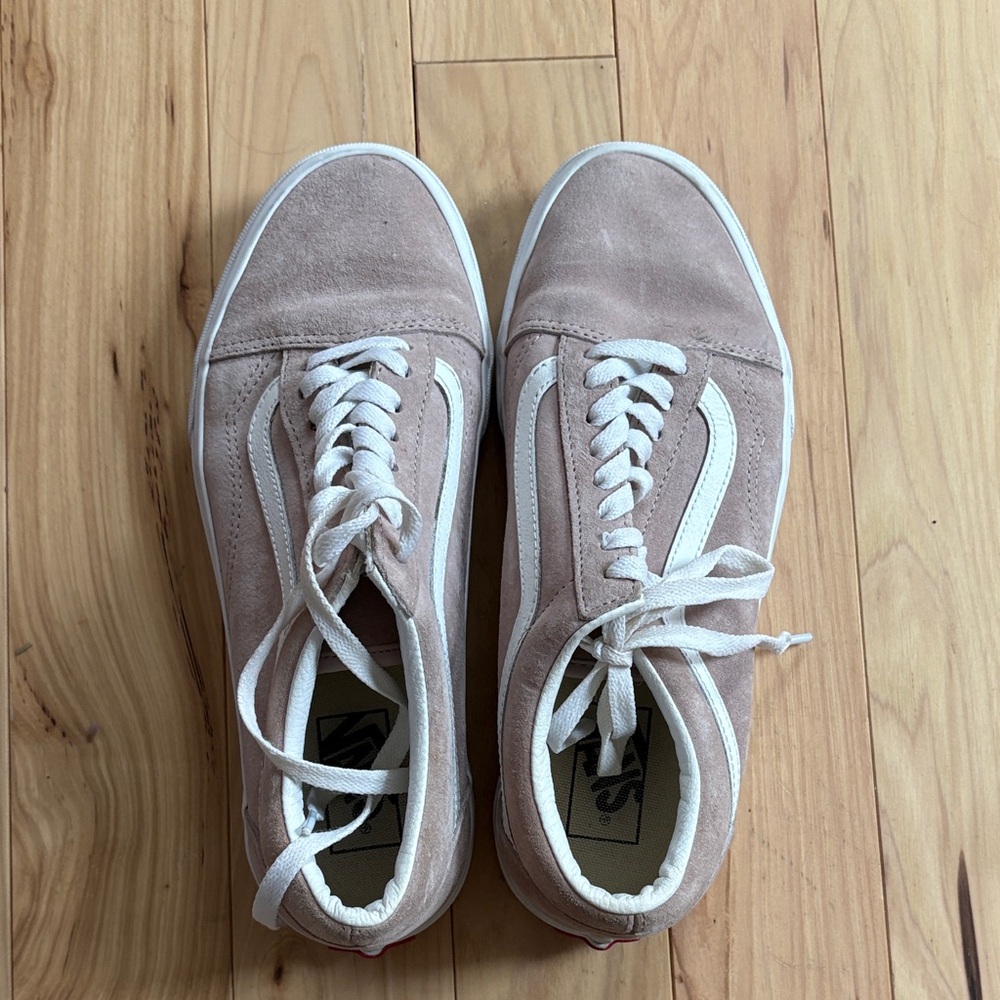 Vans Low-Top Old Skool in Blush Pink and White